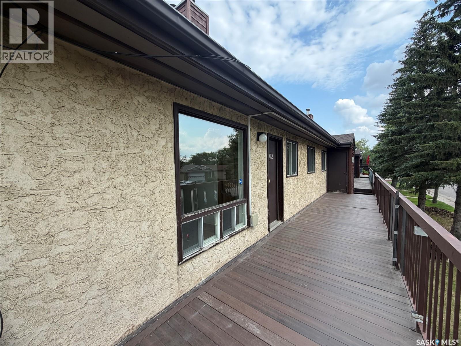 202 15 Alport Crescent, Regina, Saskatchewan  S4R 8C6 - Photo 3 - SK048486
