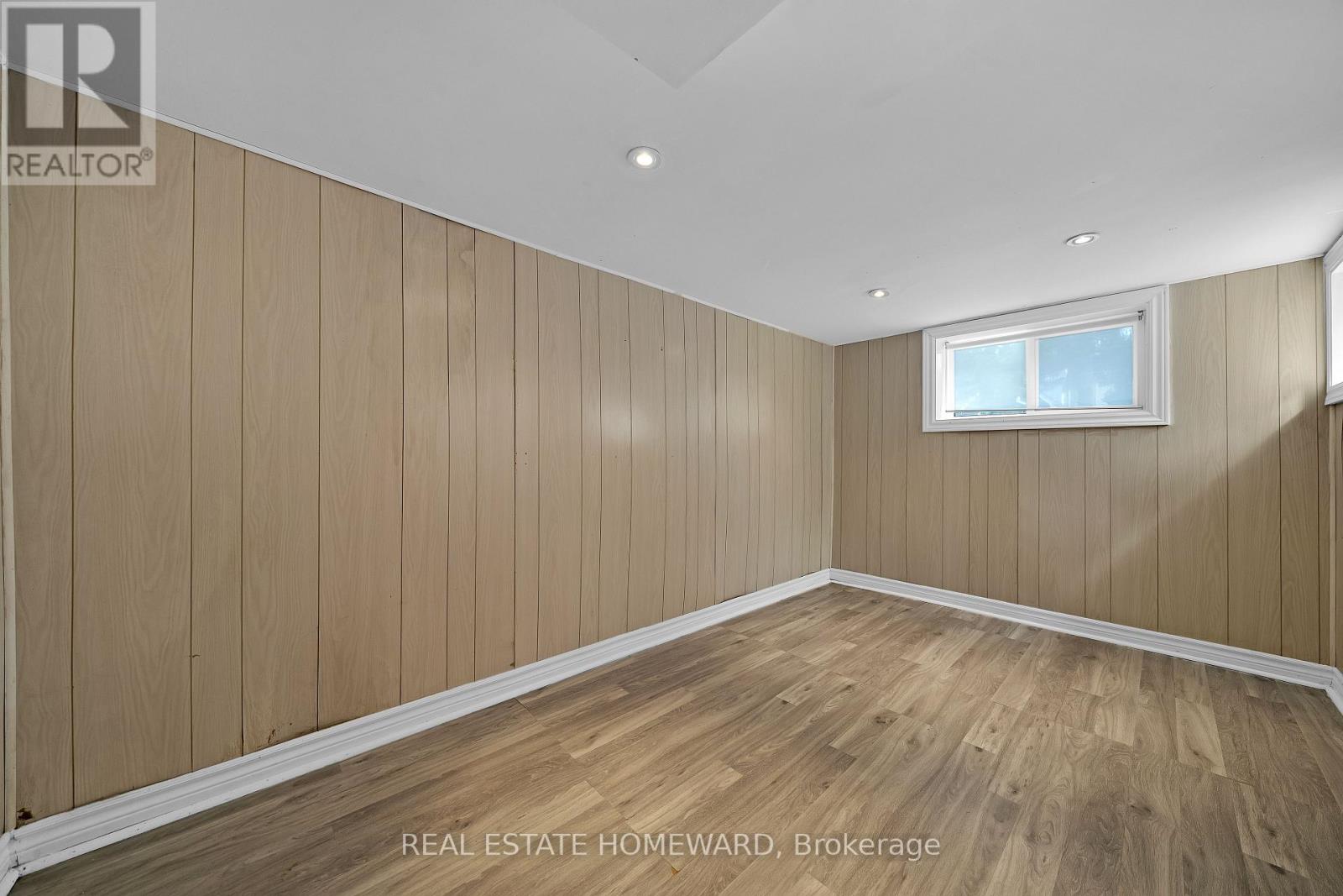 57 Valhalla Boulevard, Toronto, Ontario  M1N 3B4 - Photo 13 - E13789880