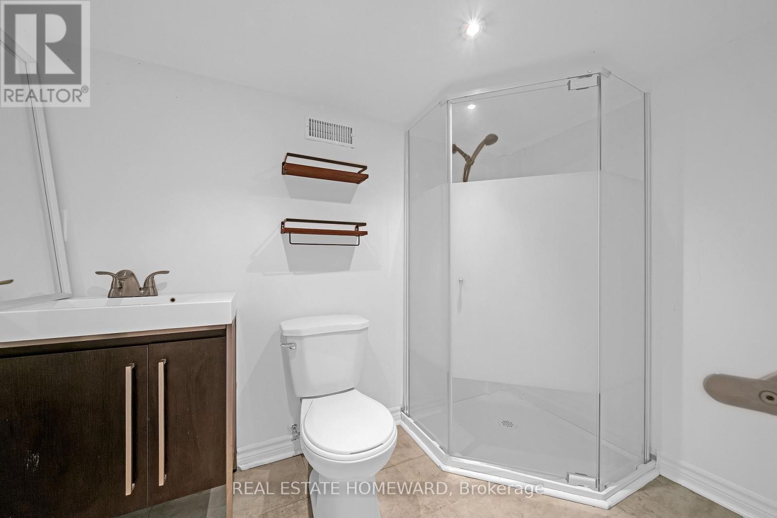57 Valhalla Boulevard, Toronto, Ontario  M1N 3B4 - Photo 16 - E13789880