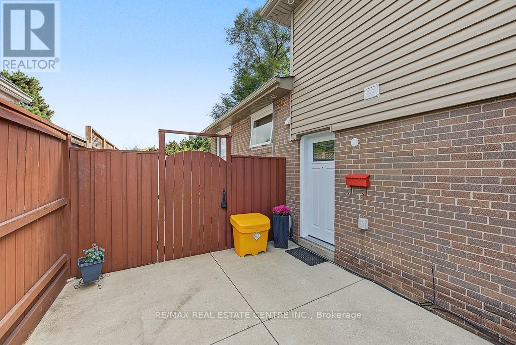 276 Bartley Bull Parkway, Brampton, Ontario  L6W 2L3 - Photo 31 - W13788650