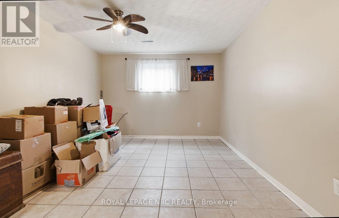 39 West Farmington Drive, St. Catharines, Ontario  L2S 3S3 - Photo 34 - X13791344