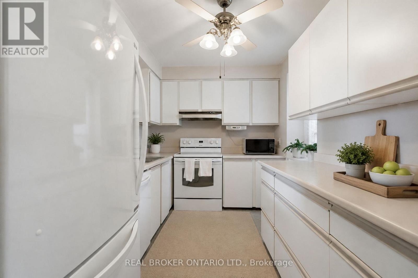 46 - 122 Lakeshore Road, St. Catharines, Ontario  L2N 6N6 - Photo 7 - X13787754