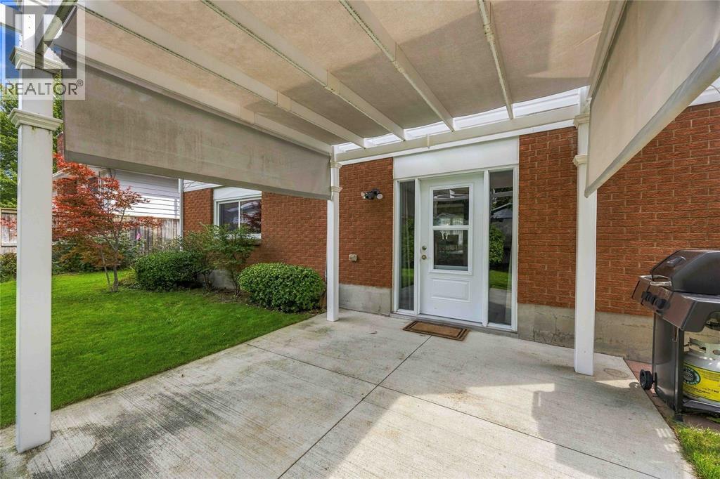 1599 Coventry Court, Sarnia, Ontario  N7S 3X7 - Photo 29 - 26019376