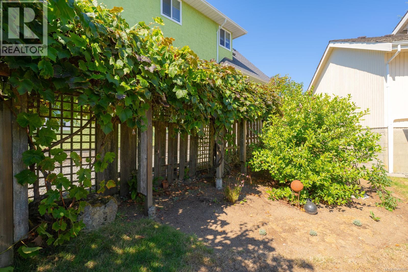205 Scarborough Pl, Nanaimo, British Columbia  V9T 5L3 - Photo 52 - 1049580