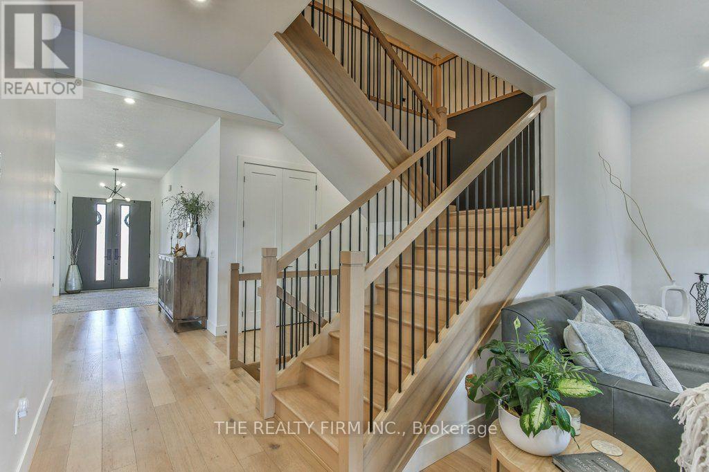 4 Sycamore Road, Southwold, Ontario  N5P 0G6 - Photo 8 - X13791770