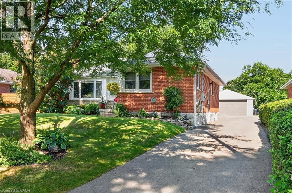 465 SPRINGBANK Crescent, Burlington, Ontario