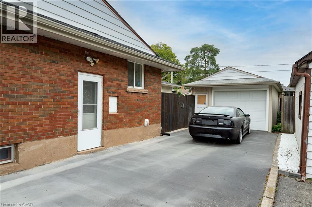 1549 Concession Road, Cambridge, Ontario  N3H 4M1 - Photo 30 - 40860946
