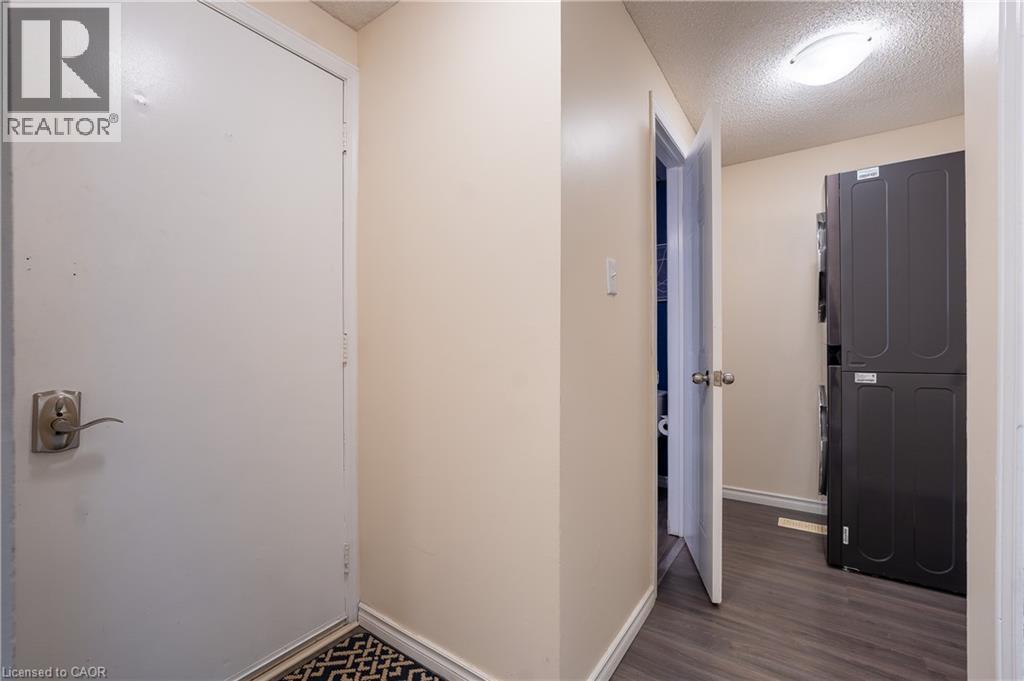 34 Camrose Court, Kitchener, Ontario  N2M 5J5 - Photo 10 - 40863018