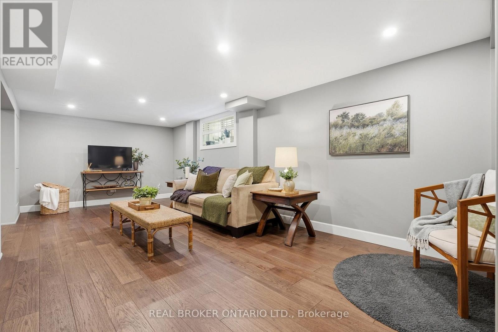 15 Linton Place, Kitchener, Ontario  N2B 2K1 - Photo 27 - X13791712