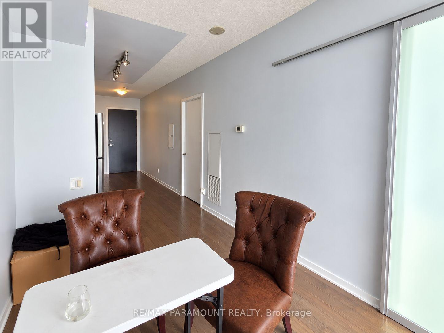 3209 - 105 The Queensway, Toronto, Ontario  M6S 5B5 - Photo 4 - W13747494
