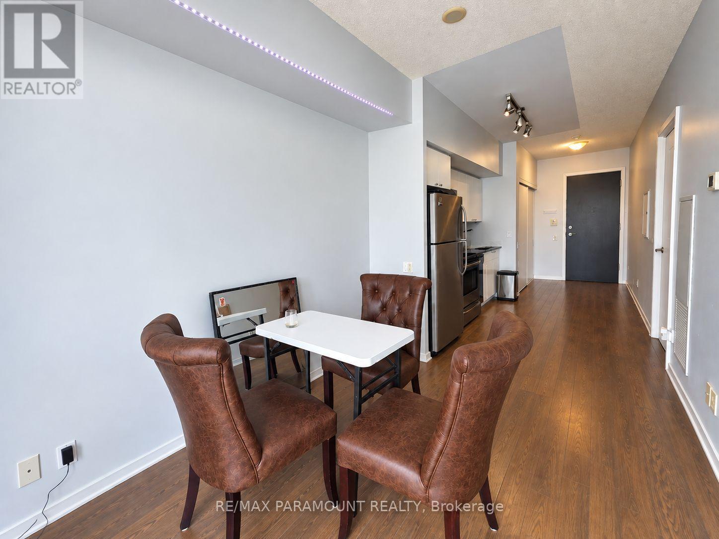 3209 - 105 The Queensway, Toronto, Ontario  M6S 5B5 - Photo 5 - W13747494