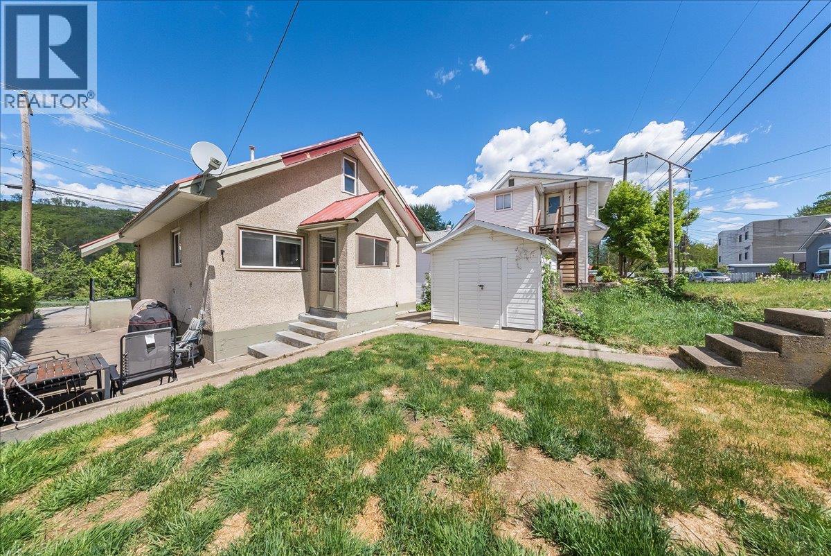 128 Haig Street, Warfield, British Columbia  V1R 2L9 - Photo 37 - 10400953