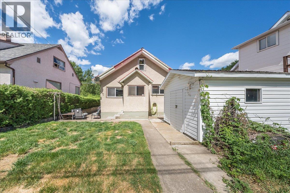 128 Haig Street, Warfield, British Columbia  V1R 2L9 - Photo 38 - 10400953