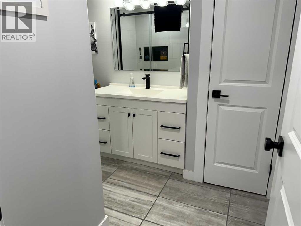 8 Westpoint Drive, Didsbury, Alberta  T0M 0W0 - Photo 31 - A2345427