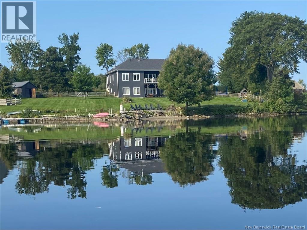 50 Sandcastle Lane, Upper Kingsclear, New Brunswick  E3E 0A4 - Photo 2 - NB136932