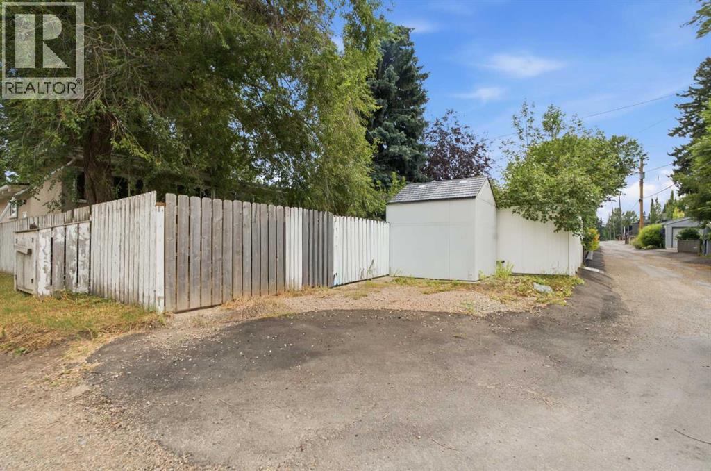 1212 Rosehill Drive Nw, Calgary, Alberta  T2K 1M1 - Photo 38 - A2335198