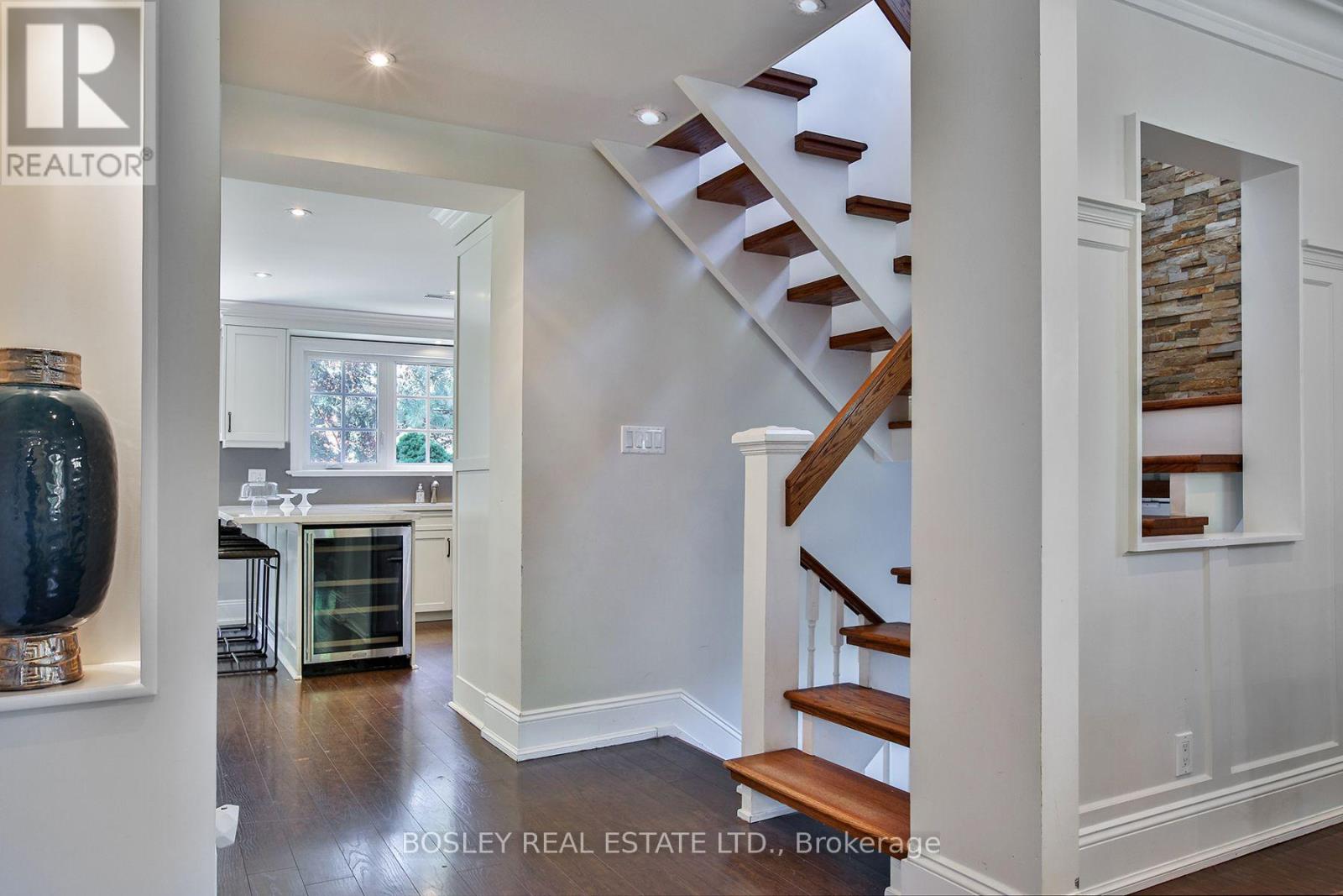 34 Edgecombe Avenue, Toronto, Ontario  M5M 2X2 - Photo 18 - C13780622