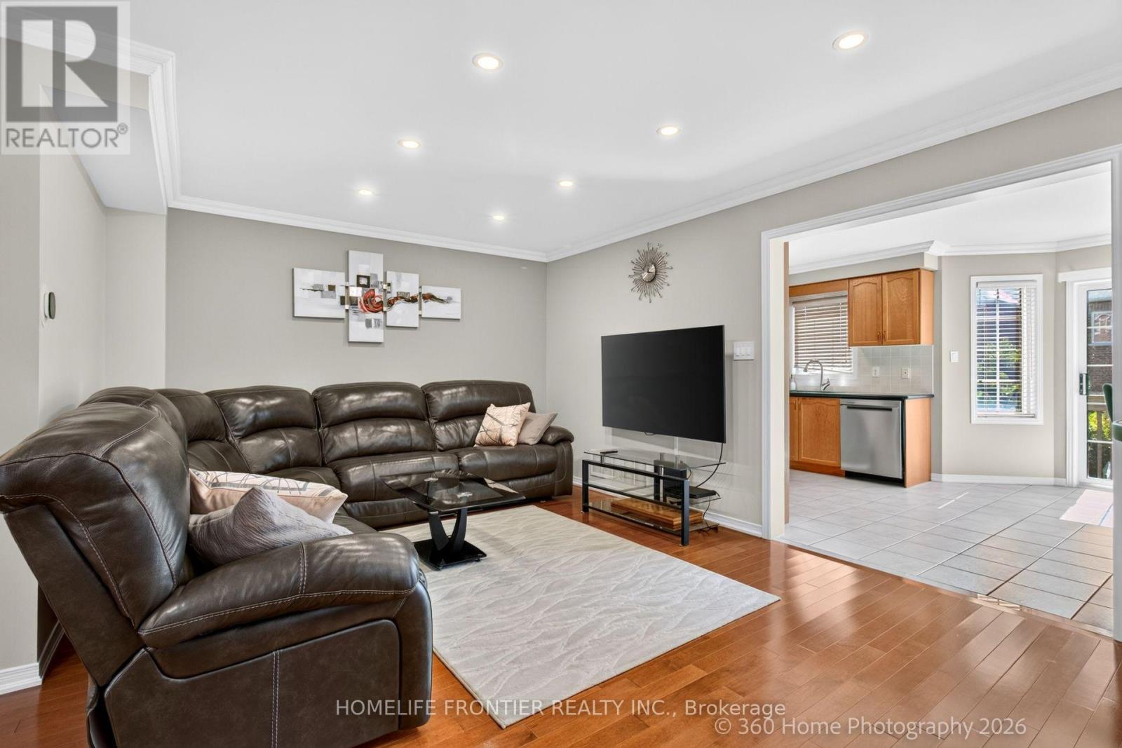 312 Lauderdale Drive, Vaughan, Ontario  L6A 0N7 - Photo 9 - N13777670