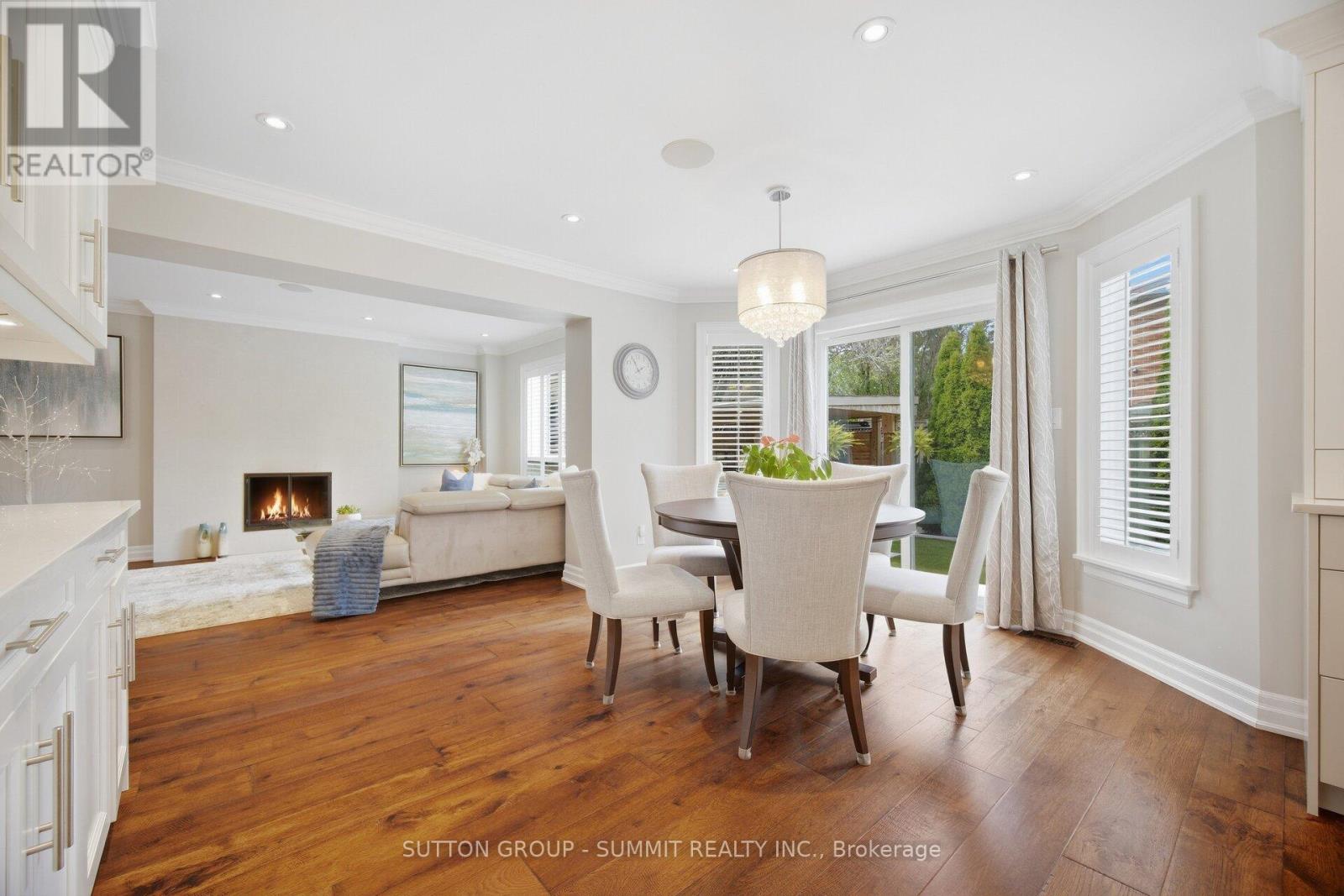 2017 Lady Di Court Nw, Mississauga, Ontario  L5K 2N1 - Photo 11 - W13791662