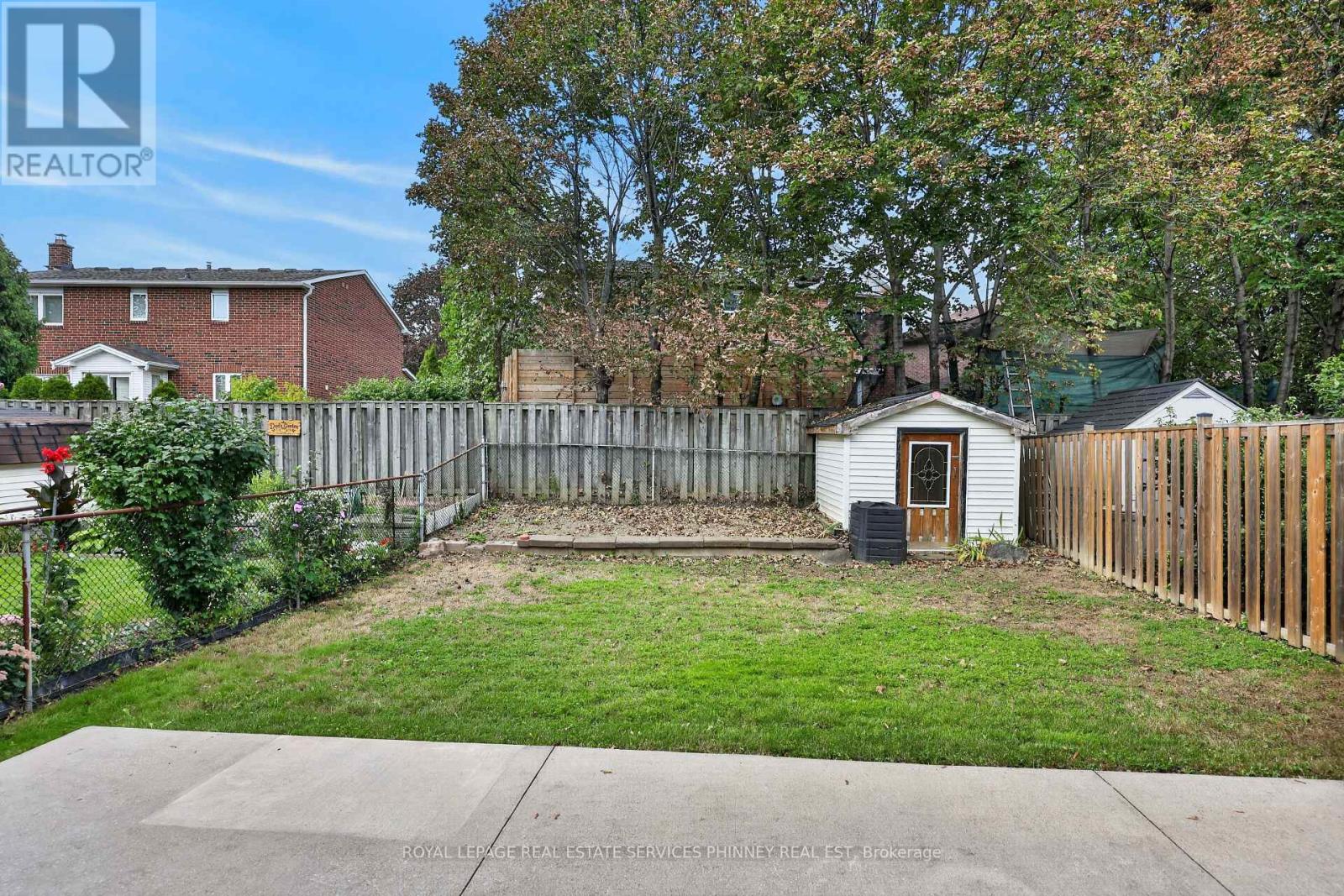 1633 Warren Drive, Mississauga (Rathwood), Ontario  L4W 2X1 - Photo 26 - W13791768