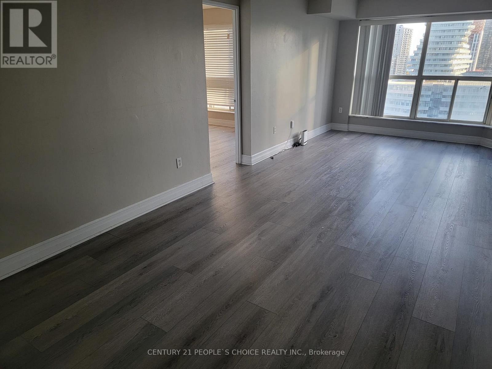 1601 - 335 Webb Drive, Mississauga, Ontario  L5B 4A1 - Photo 7 - W13791782