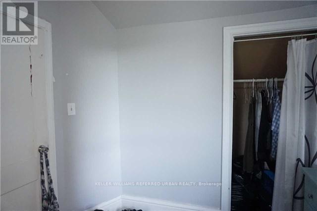 Upper - 591 Jane Street, Toronto, Ontario  M6S 4A3 - Photo 10 - W13791806