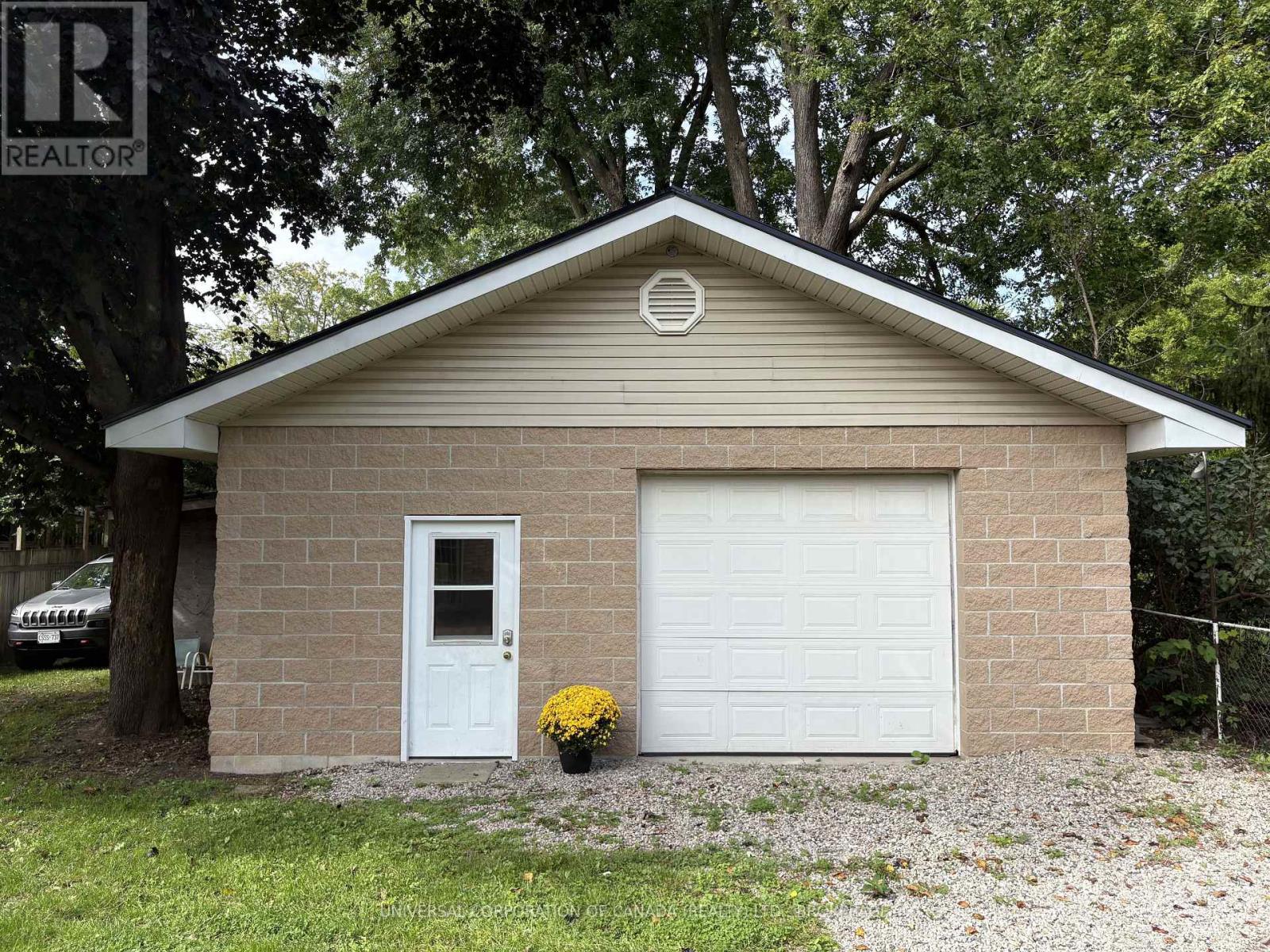 97 Chesley Avenue, London East, Ontario  N5Z 2C3 - Photo 3 - X13789542
