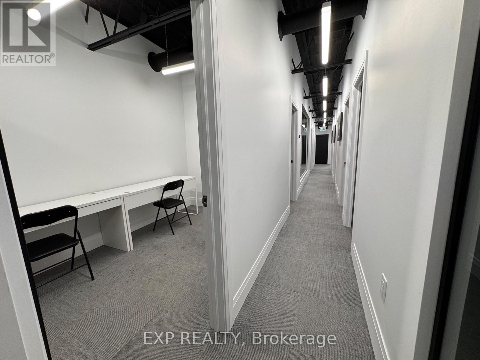 Office #1 - 156 Parkdale Avenue N, Hamilton, Ontario  L8H 5X2 - Photo 2 - X13791758