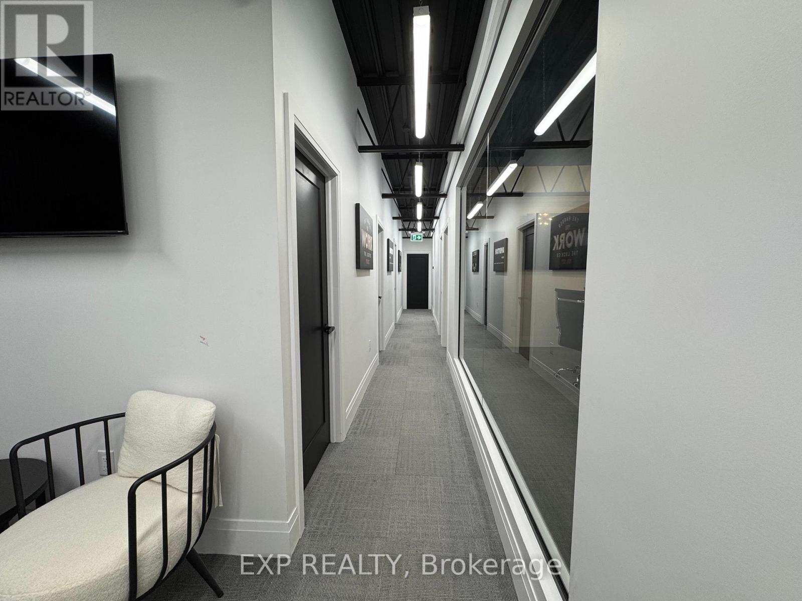 Office #3 - 156 Parkdale Avenue N, Hamilton, Ontario  L8H 5X2 - Photo 6 - X13791766
