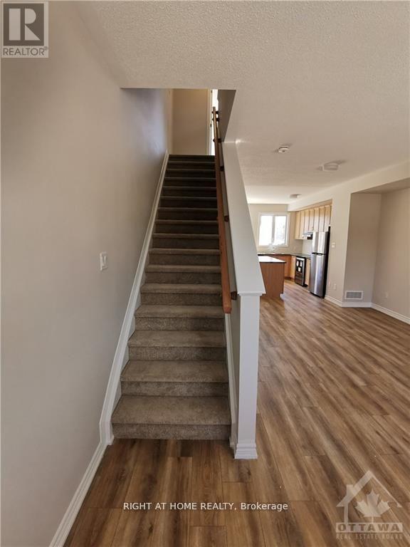 1414 Hemlock Road, Ottawa, Ontario  K1K 5A8 - Photo 12 - X13789226
