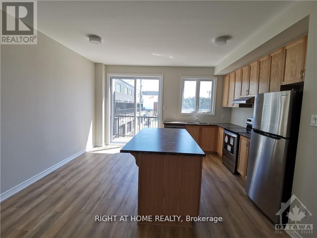 1414 Hemlock Road, Ottawa, Ontario  K1K 5A8 - Photo 9 - X13789226