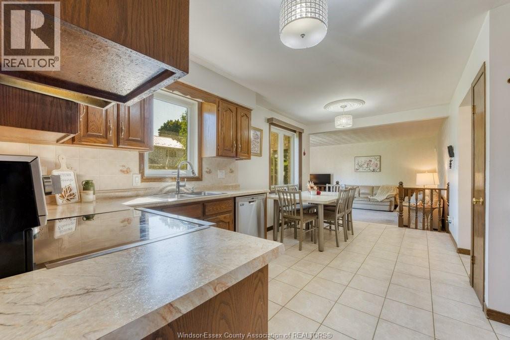 452 Green Valley Drive, Tecumseh, Ontario  N8N 3L7 - Photo 10 - 26022778