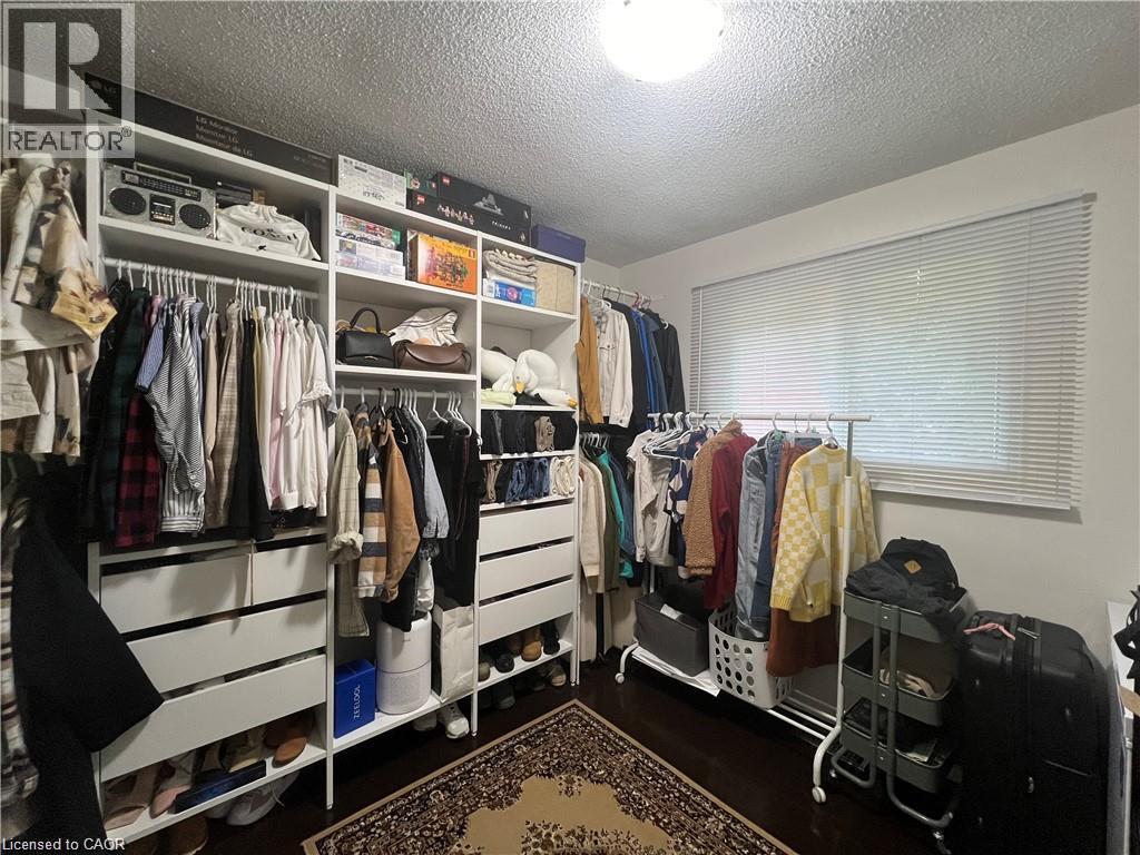 357 MOHAWK Road W Unit# Main