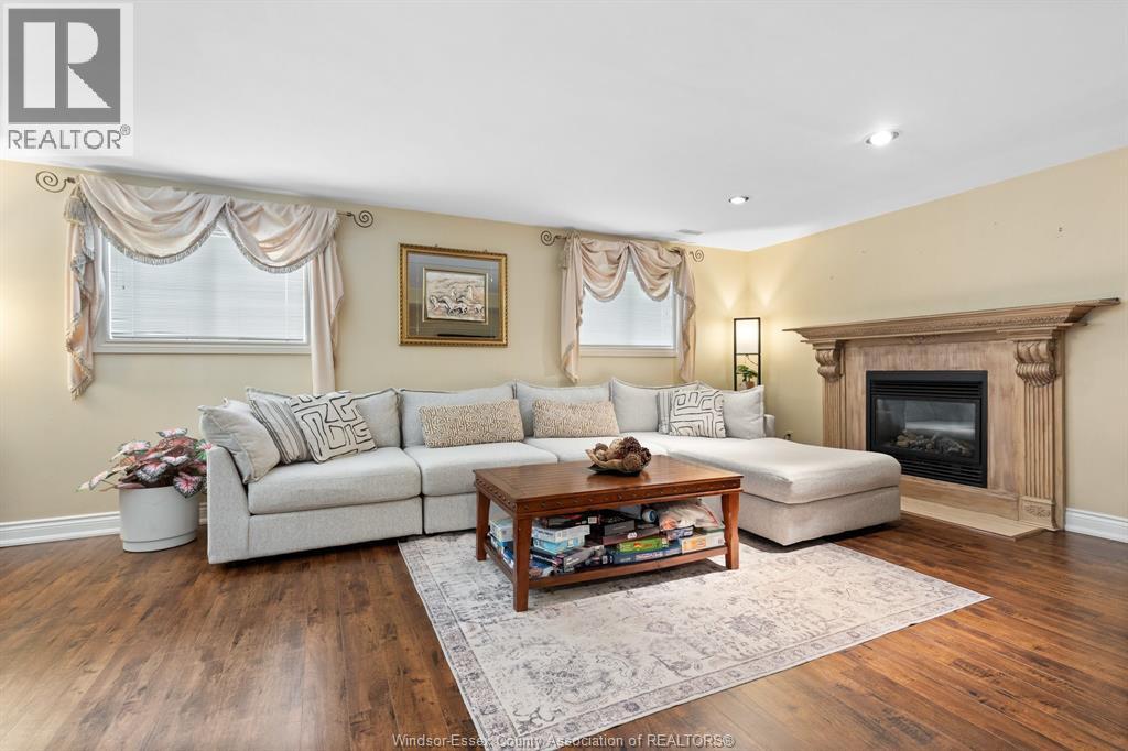 2085 Edgemore, Lasalle, Ontario  N9H 2J9 - Photo 19 - 26022800