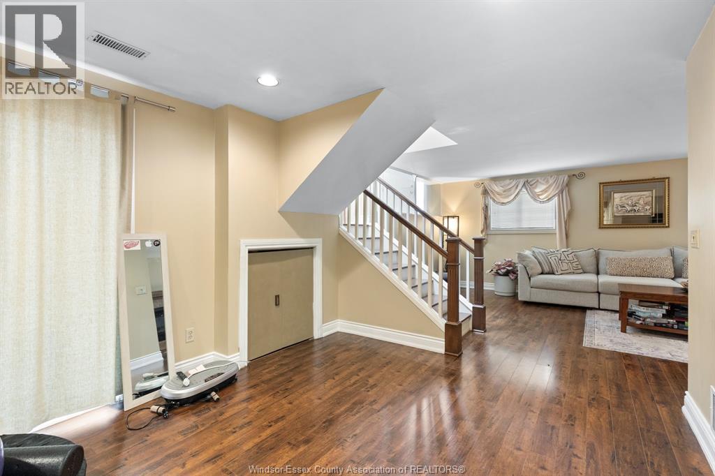 2085 Edgemore, Lasalle, Ontario  N9H 2J9 - Photo 26 - 26022800