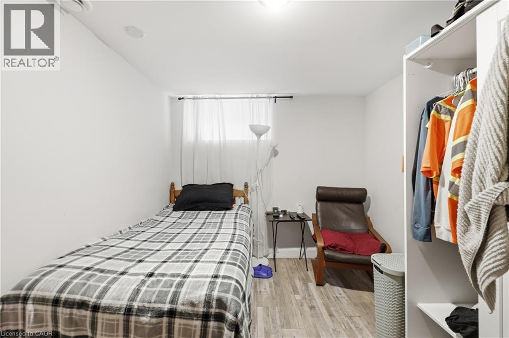 894 Brucedale Avenue E, Hamilton, Ontario  L8B 1S9 - Photo 19 - 40861683