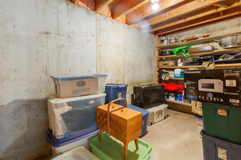 256 Southwood Street, Grunthal, Manitoba  R0A 0R0 - Photo 19 - 202623312