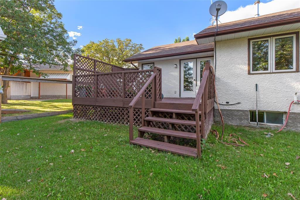 256 Southwood Street, Grunthal, Manitoba  R0A 0R0 - Photo 26 - 202623312