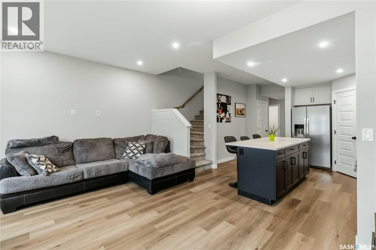 214 Antonini Court, Saskatoon, Saskatchewan  S7L 7P3 - Photo 7 - SK048466