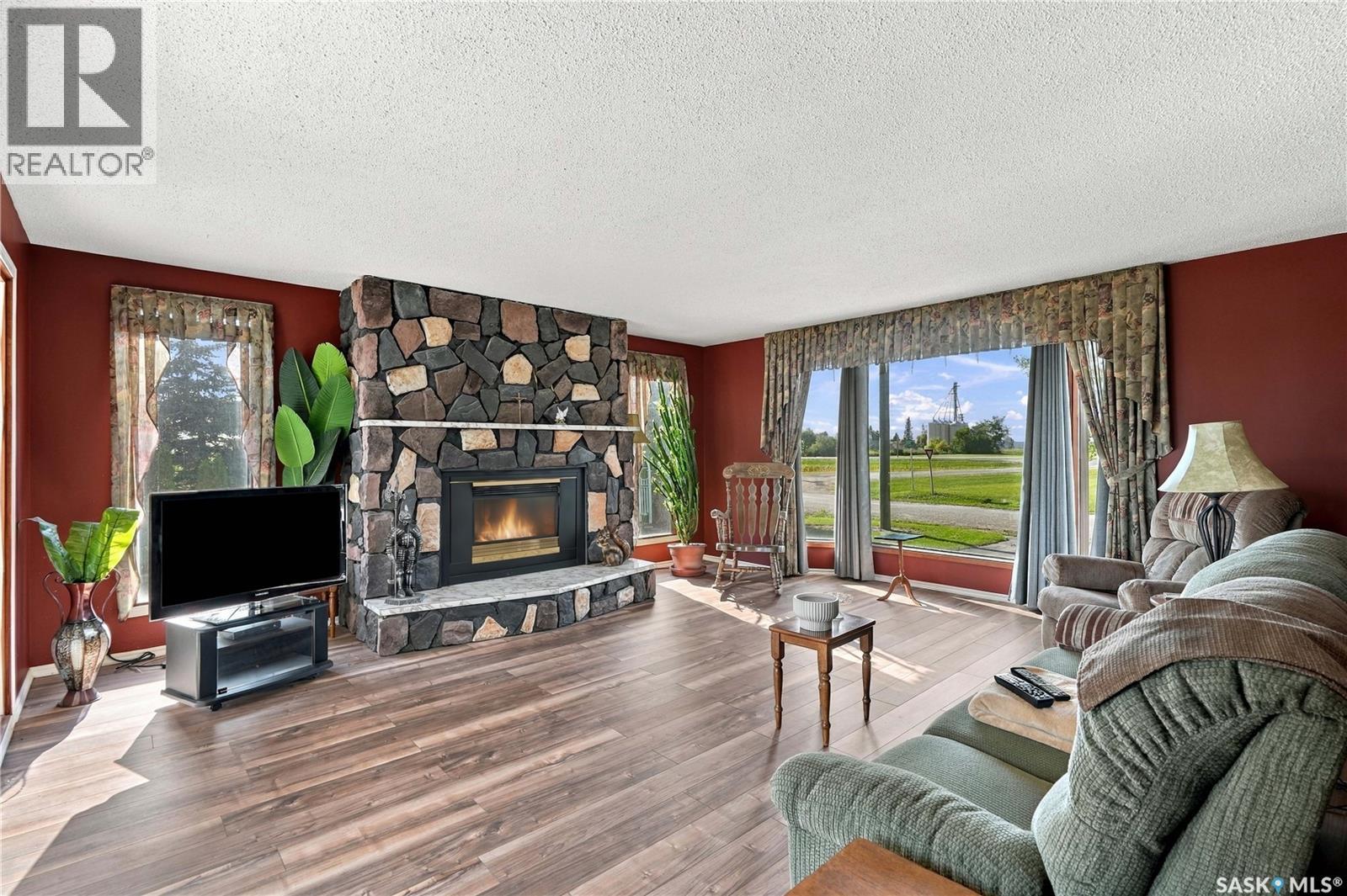 103 Dianne Street, Balcarres, Saskatchewan  S0G 0C0 - Photo 17 - SK048397