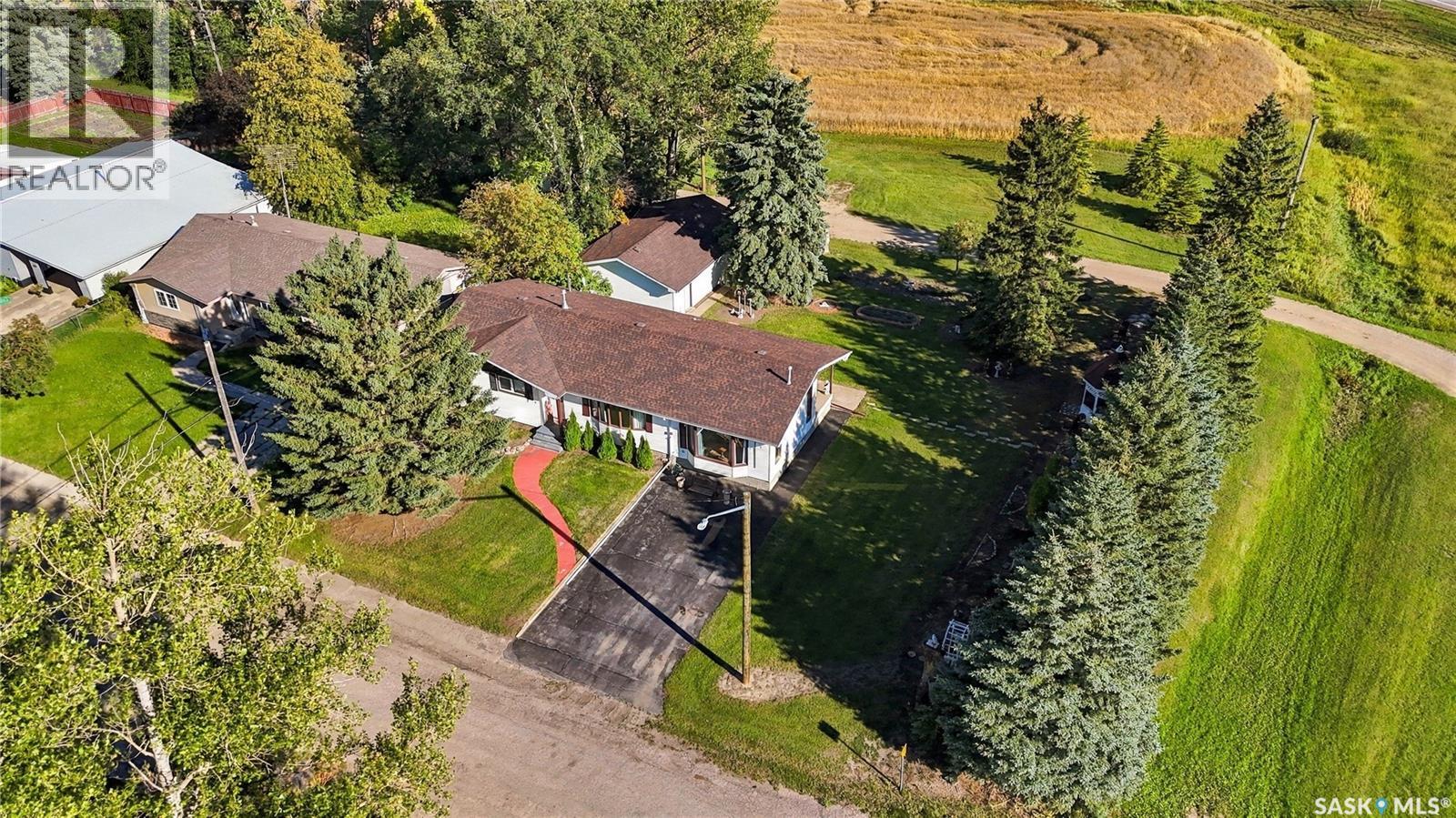 103 Dianne Street, Balcarres, Saskatchewan  S0G 0C0 - Photo 2 - SK048397