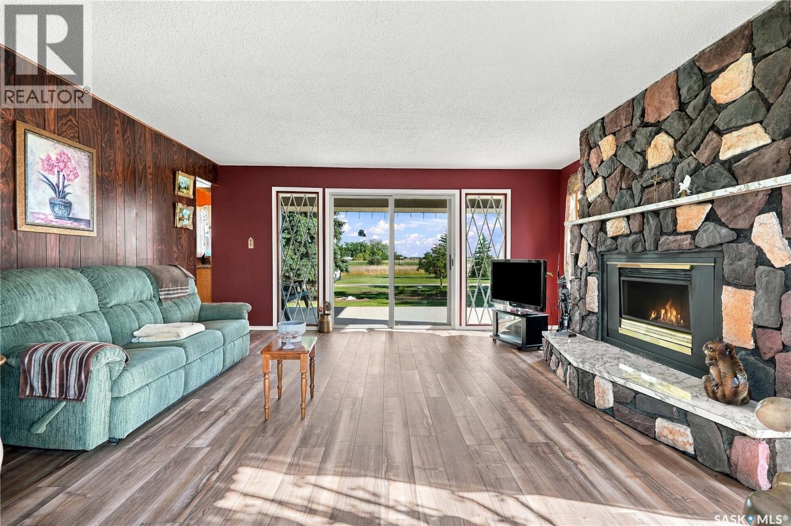 103 Dianne Street, Balcarres, Saskatchewan  S0G 0C0 - Photo 20 - SK048397