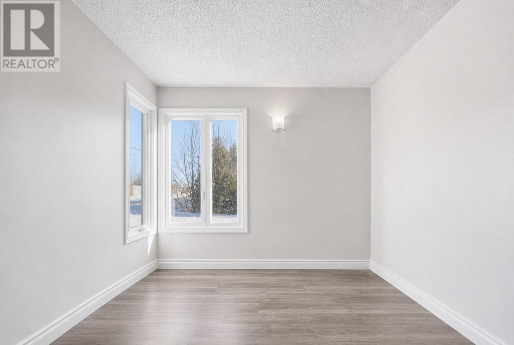 277 Notre Dame Street W, Azilda, Ontario  P0M 1B0 - Photo 7 - 2130426