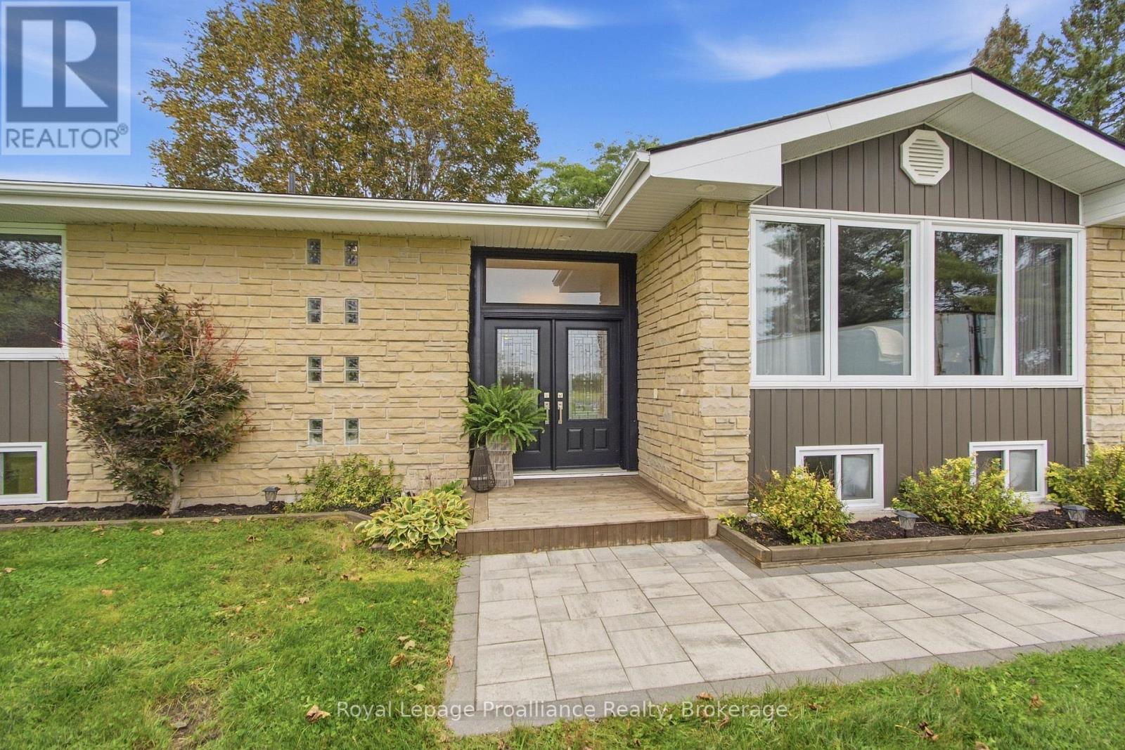 328 Ritz Road, Belleville, Ontario  K0K 1V0 - Photo 2 - X13792074