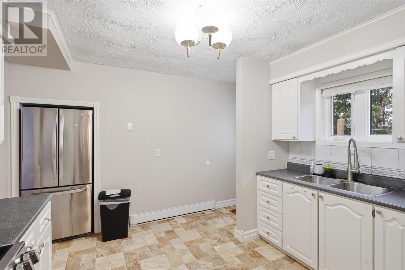 2 Mattern Place, Gander — photo 13