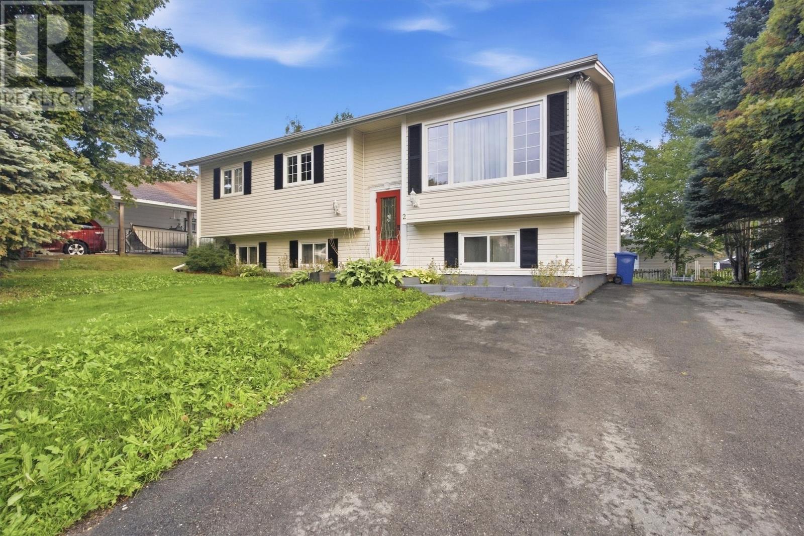 2 Mattern Place, Gander — photo 2
