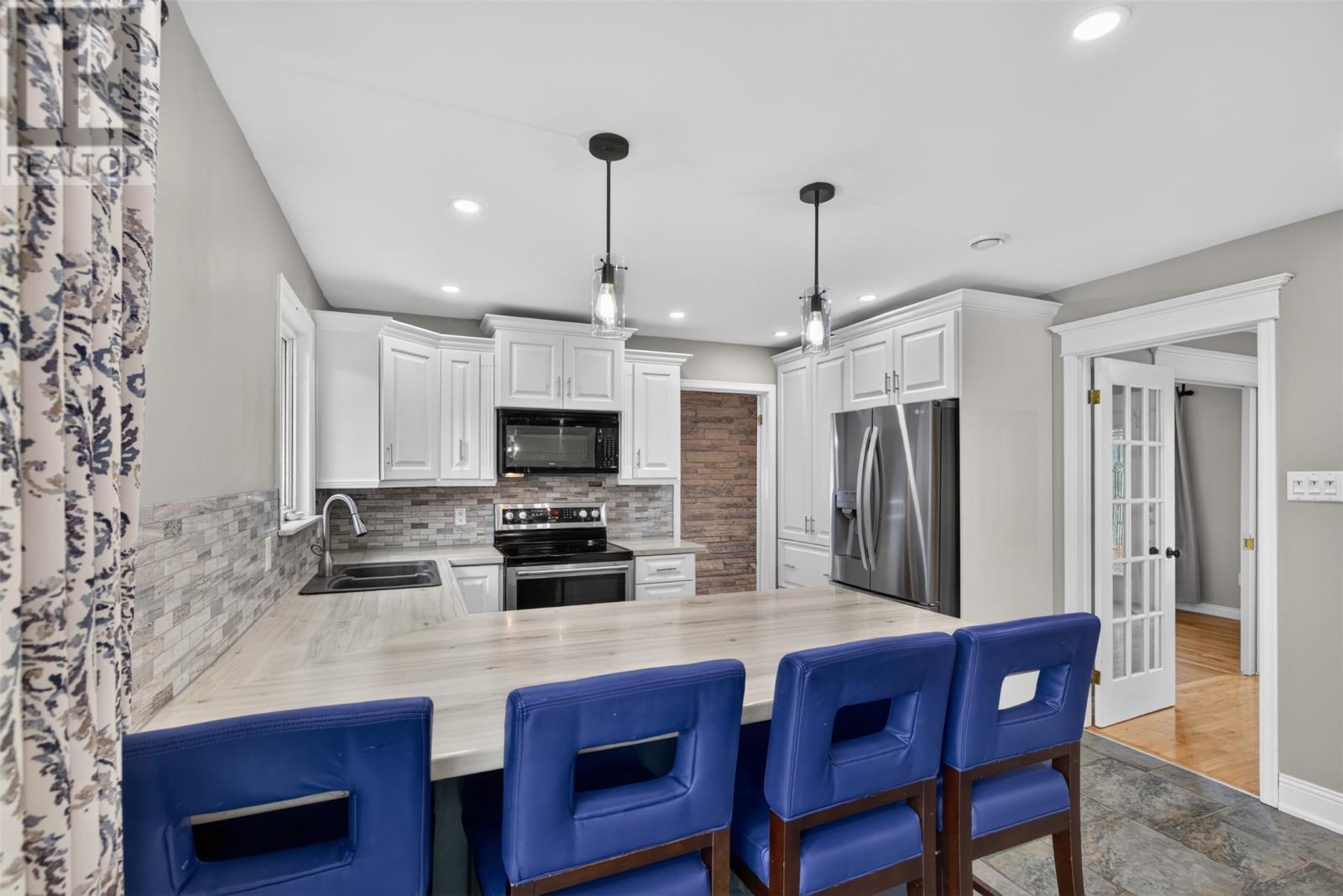 21 Eastmeadows Crescent, St. John's — photo 18