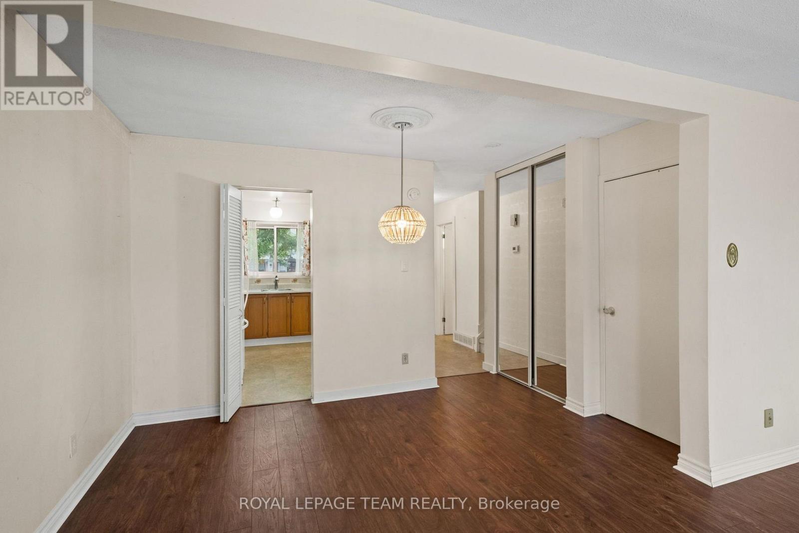E - 73 Foxfield Drive, Ottawa, Ontario  K2J 1L7 - Photo 12 - X13791992