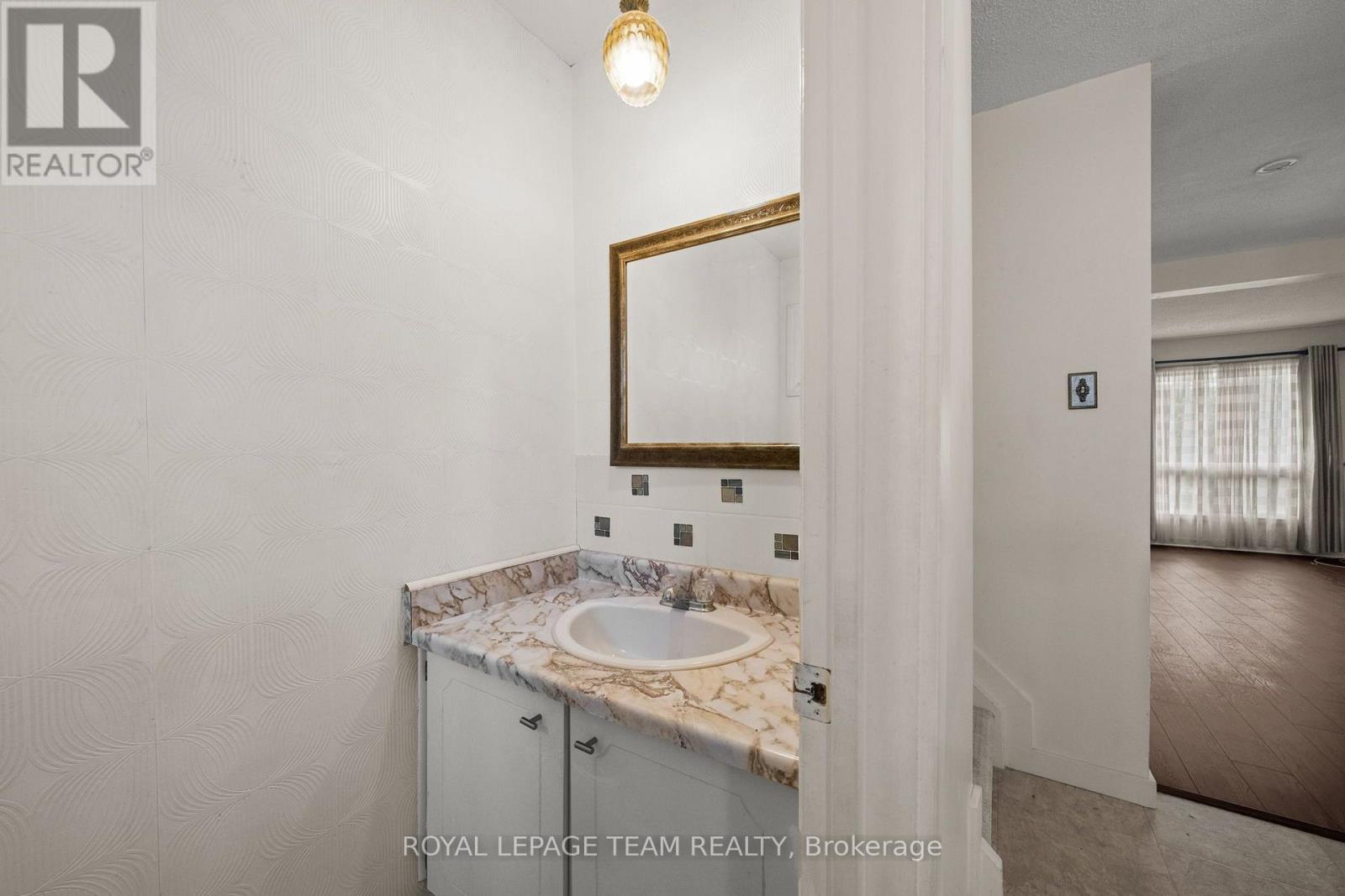 E - 73 Foxfield Drive, Ottawa, Ontario  K2J 1L7 - Photo 6 - X13791992