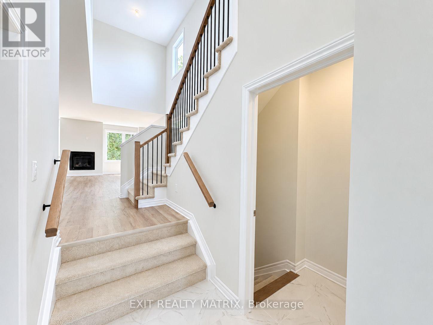 279 Labelle Street, Russell, Ontario  K0A 1W1 - Photo 3 - X13792012